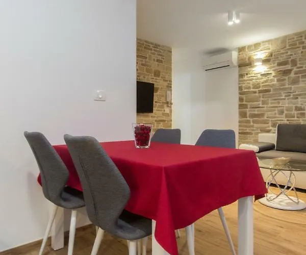 Apartamento Bareta Trogir