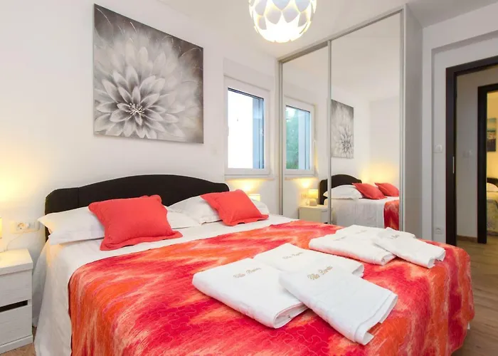 Apartament Bareta *