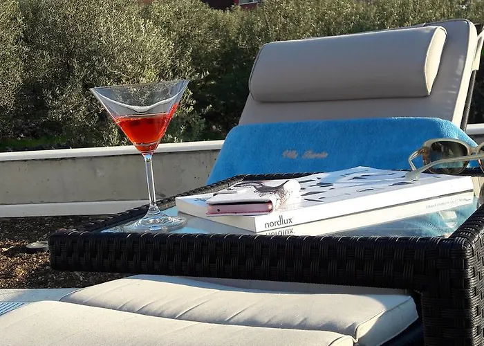 شقة Bareta تروغير